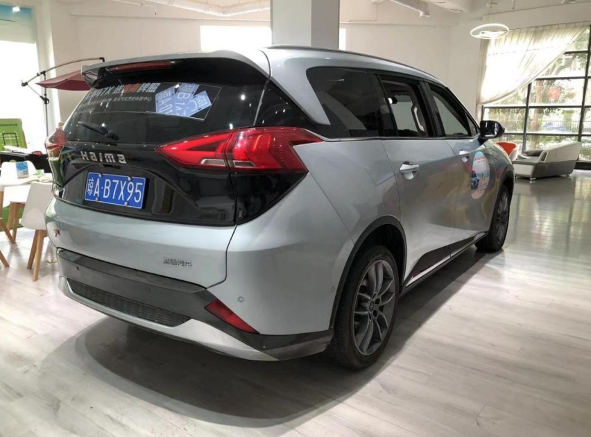 海马7X怎么样？筒簧分离全独立悬挂，多项儿童保护功能