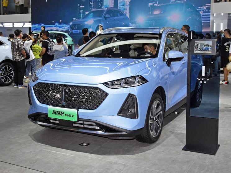 WEY玛奇朵PHEV，一台纯电续航达到110km的插混车型，预计内年上市