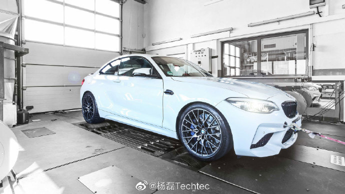 宝马M2C德国Techtec新版刷电脑刷ECU改装电脑