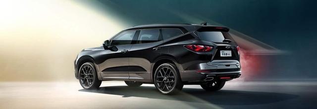 7座中型SUV，2.0T发动机，9AT变速箱，雪佛兰又来抢汉兰达生意了
