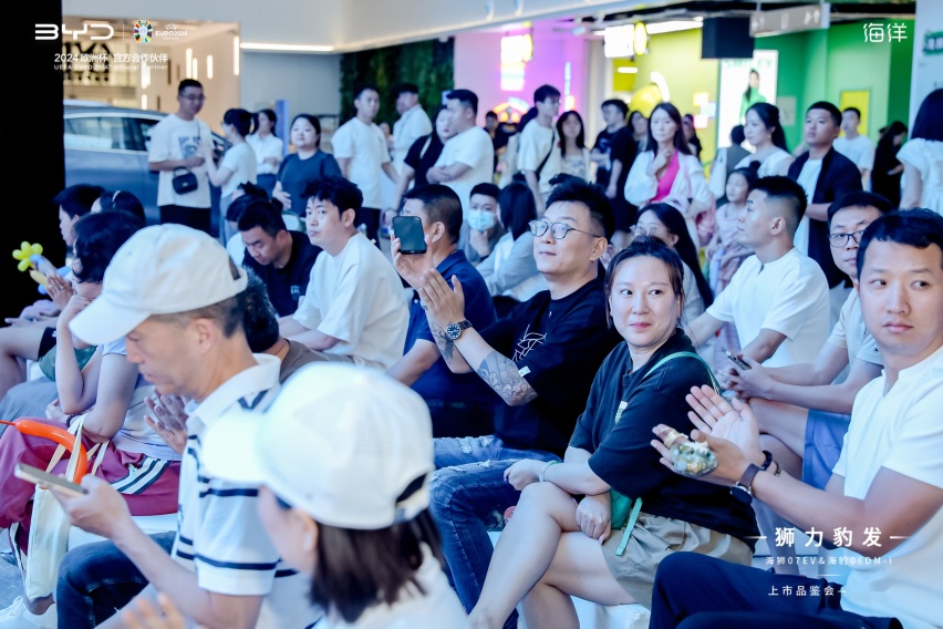 从海狮到海豹演绎比亚迪技术进阶之路 “海洋双子星”西安上市