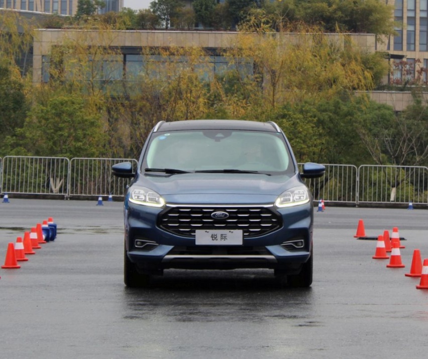 20万内买2.0T合资四驱SUV，福特锐际将开启新一轮洗牌？