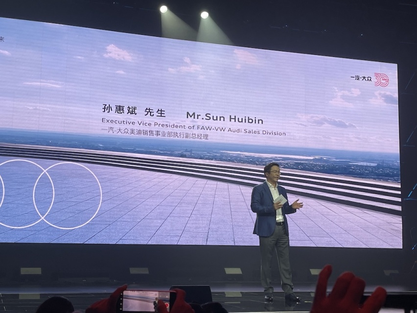 设计/配置焕新 重塑B级SUV标杆 新款奥迪Q5L上市售39.68万起