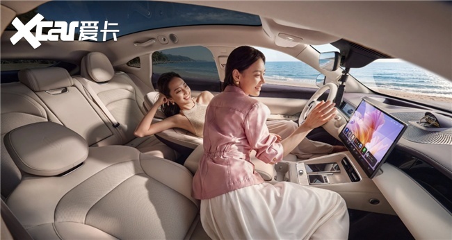 20万级轿跑的好开标准：尚界Z7用全系华为智驾重新定义“驾驶轻松感”(图5)