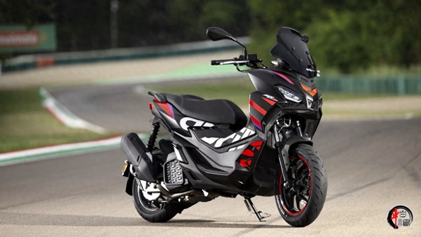 新车|运动涂装:Aprilia 阿普利亚SR GT Replica版