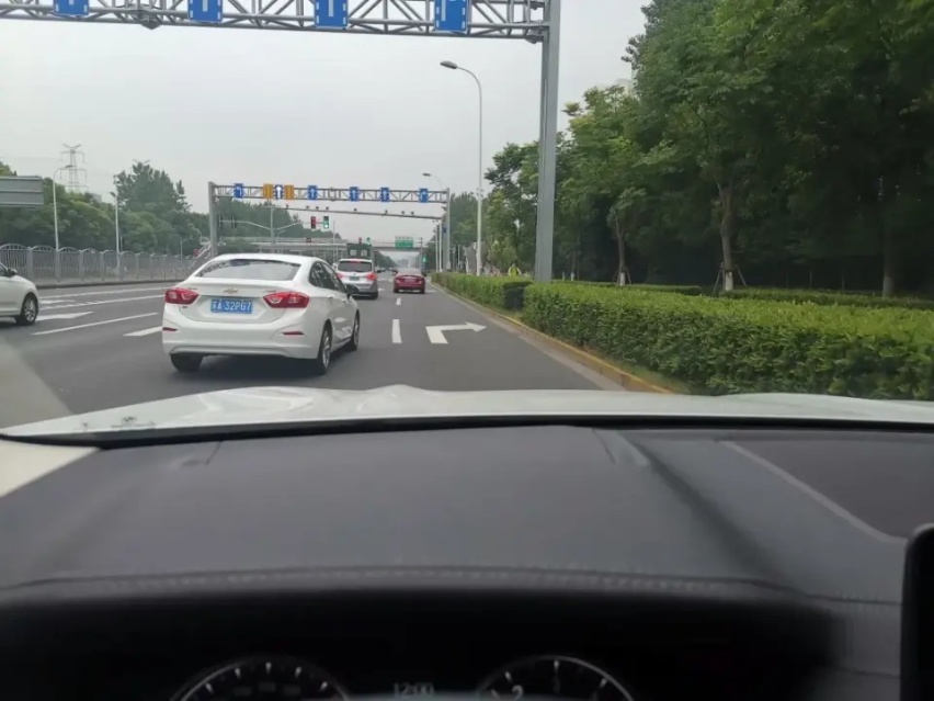 中年运动员X3|侯社长的杂文铺