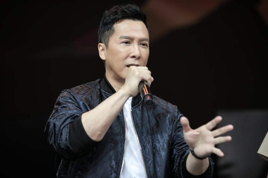燃爆2021上海车展！甄子丹携手长城皮卡航母战队亮相