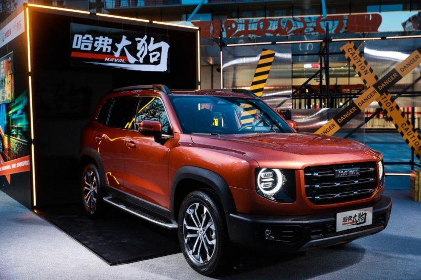 “老头乐”仿网红SUV哈弗大狗，知识产权和路权“双犯规”
