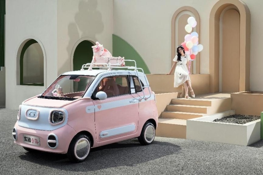 2.89万元起/宏光MINI EV新对手 奔腾小马开启预售