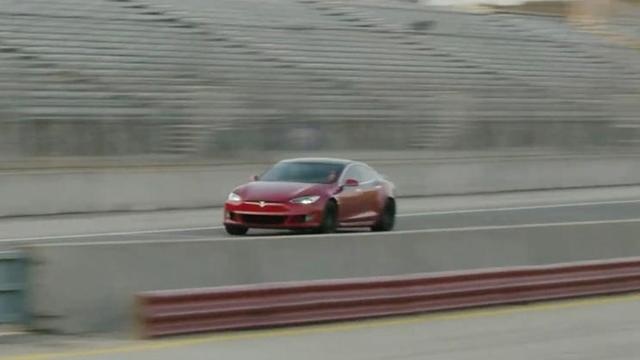 2S破百/续航832km，特斯拉挑战极限，Model S P