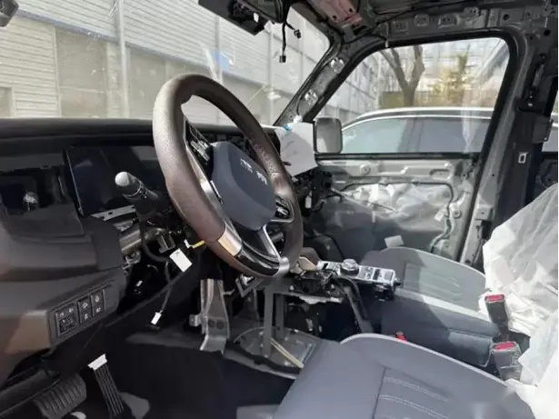 【e汽车】全新一代北京BJ40申报图发布