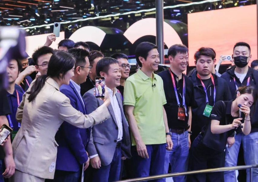 雷军李斌喊话合作，谁愿在价格战下付真心？