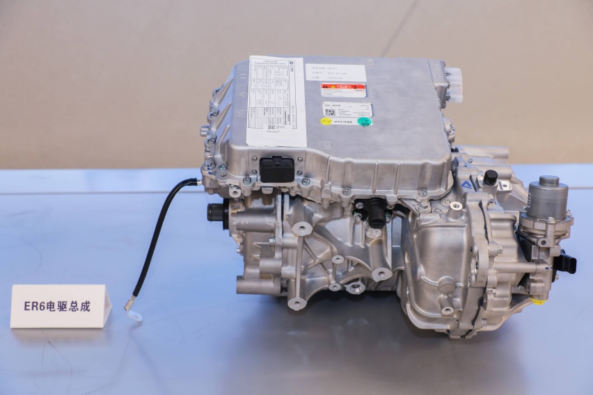 ER6电驱总成1