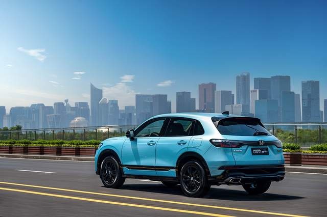东风本田推首搭e:HEV混动SUV，R-V家族迎来新成员？