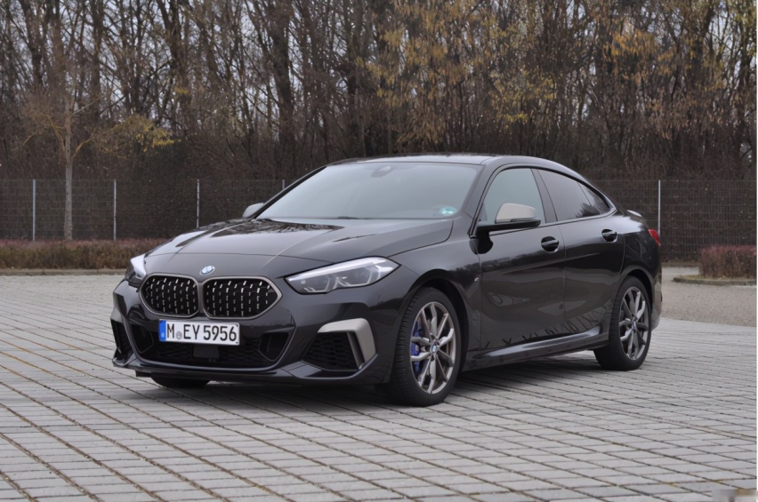 深度试驾全新宝马M235i：一部“来都来了”的异类高性能前驱