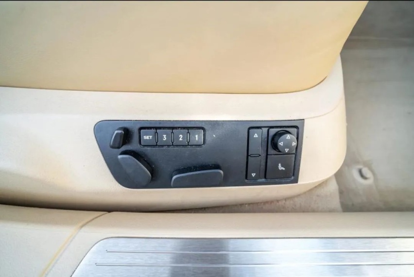 老车分享 2005年辉腾V8 4.2
