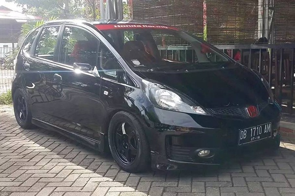 要姿态还要态度，6万元预算，你能玩这些二手车，还带改装！