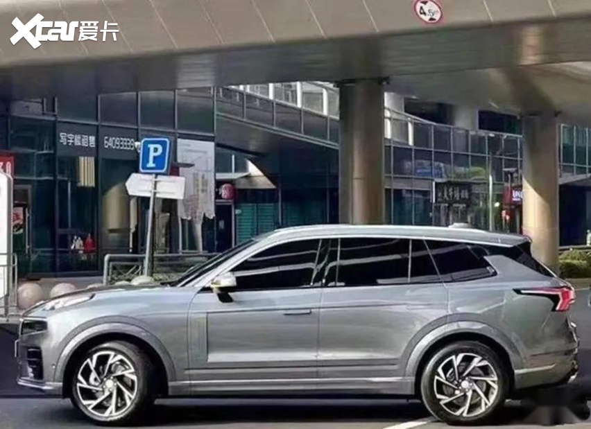 换标“红旗HS7”！领克09实车曝光，大7座，或搭沃尔沃动力