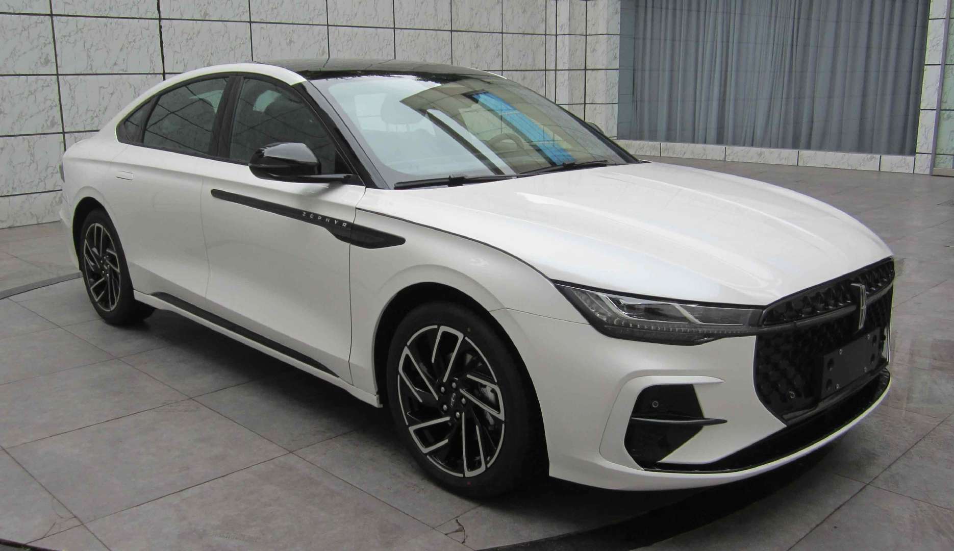 �L���ֿ�ZEPHYR���ڏV��܇չ���࣡�ۃr�AӋ25-35�f֮�g��᣿