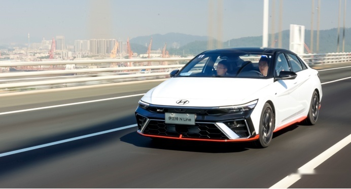 堪称2023年最佳紧凑型运动轿车——全新伊兰特N Line