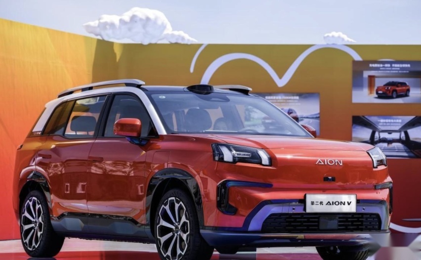 埃安霸王龙：4米6的中型SUV，到底是谁的“自嗨”？