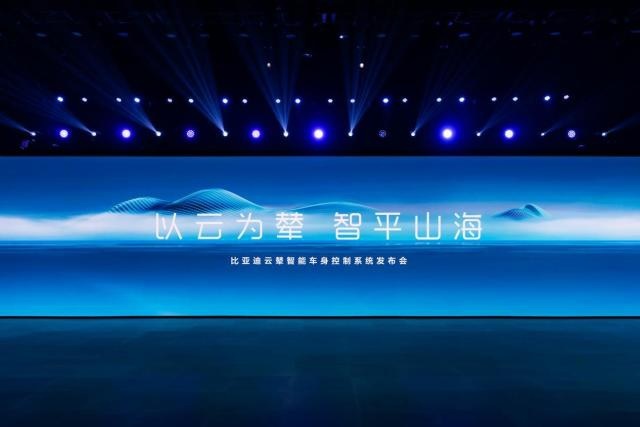 跳舞的保时捷和原地起跳的仰望U9谁更胜一筹？