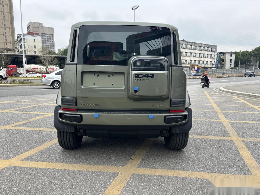 奇瑞iCAR V23实车到店，长超4米2，配211马力+续航501km