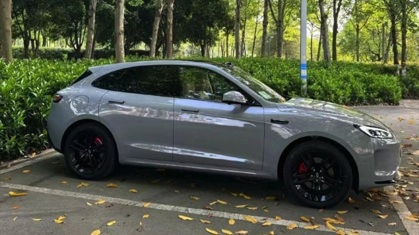 新款问界M5，做最好开的华为SUV，但30万内买不到高配？