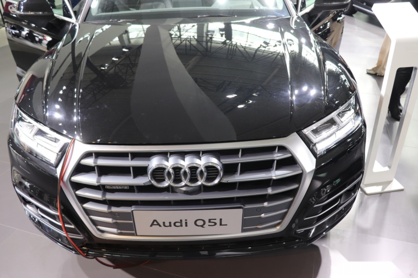 40万左右买家用SUV，奥迪Q5L不比奔驰GLB更香吗？