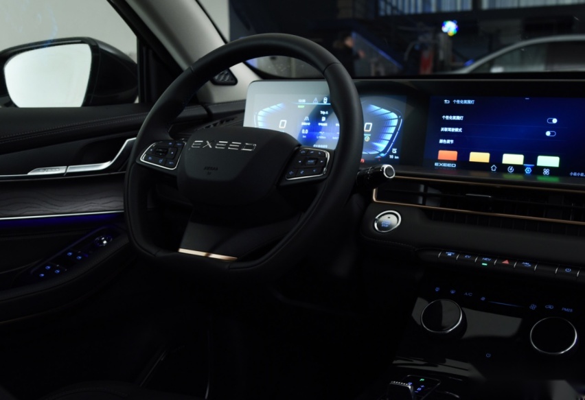 16万买车绕不开的4款插混SUV，奇瑞、领克、比亚迪、星途你选谁？
