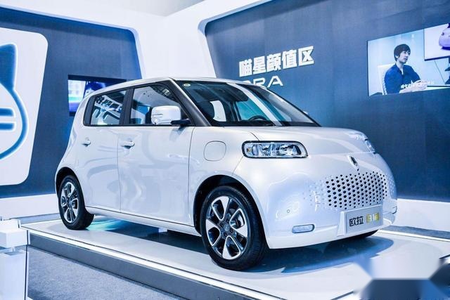 代步车买哪款？三款城市精品纯电小车推荐