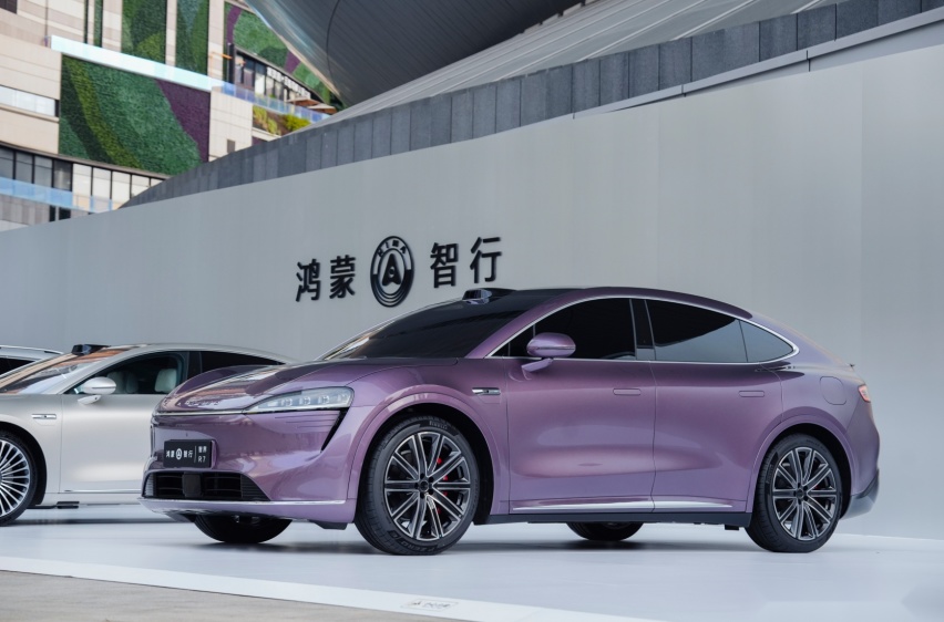 问界新M7 Pro上市24.98万起，智界R7将于成都车展亮相