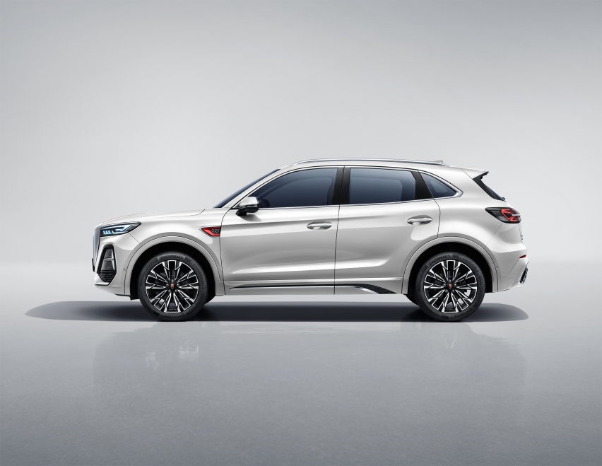 和奥迪Q5L同级，却比奥迪Q3还便宜，配2.0T+8AT，销量破50万