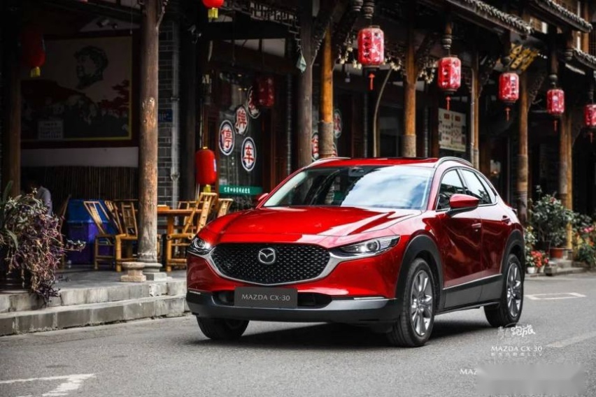 试过CX-30后，被老婆路转粉逼着买车