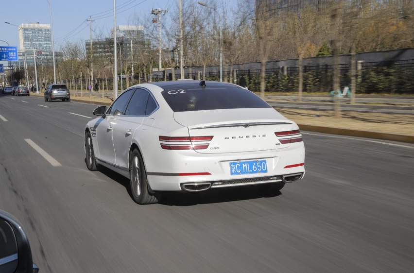 “高级感”营造的是否到位？牛车网试驾捷尼赛思G80