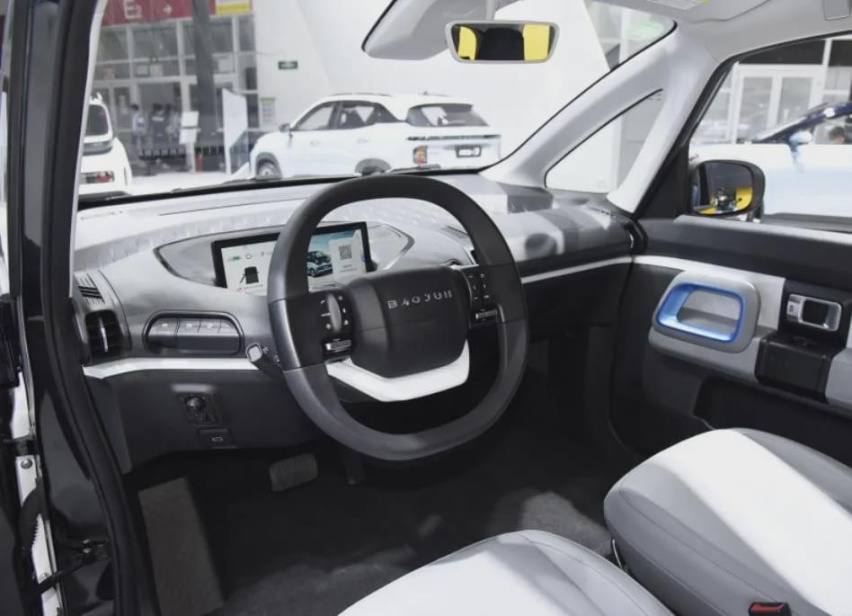 通勤代步车，宏光MINI EV/宝骏E300值得买吗？