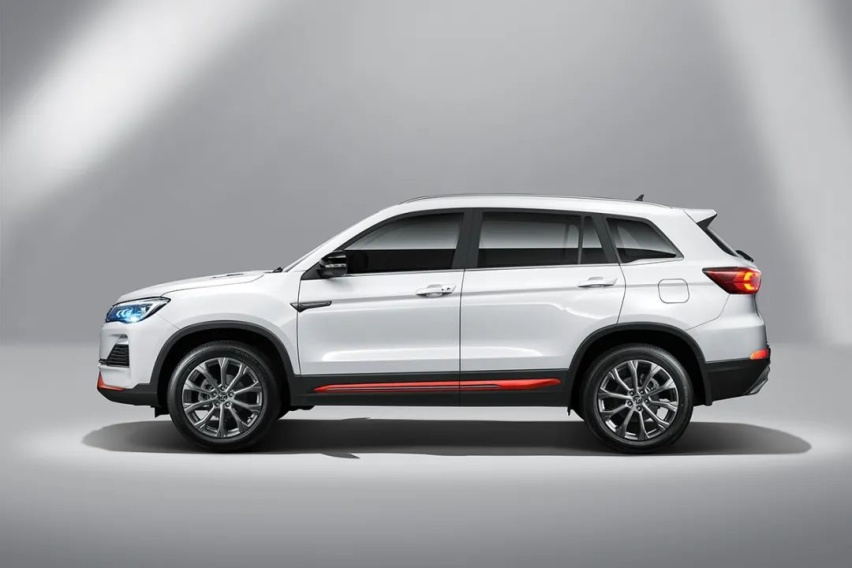长安CS75新车型，1.5T爆300N·m，买哈弗H6的会选它吗
