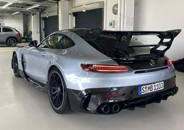 711匹马力V8 奔驰AMG GT BS实车曝光