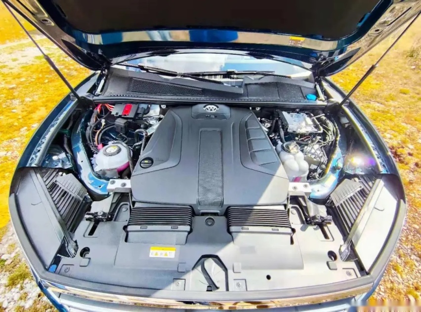 当豪华与科技融合 试驾2021款大众途锐eHybrid
