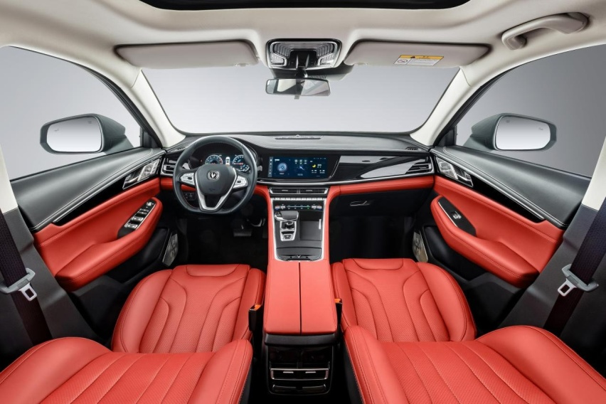 拒绝平庸、活出姿态，抢先试驾2023款长安CS85COUPE