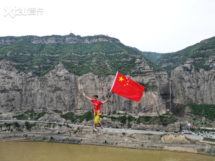 瑶光C-DM车主施海林高空扁带跨越黄河，亚洲新纪录诞生！
