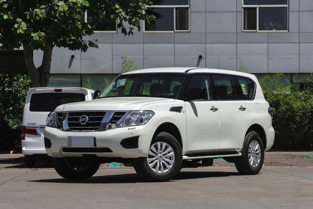 英菲尼迪QX80，日产顶级旗舰SUV，豪华气场，值得入手吗？