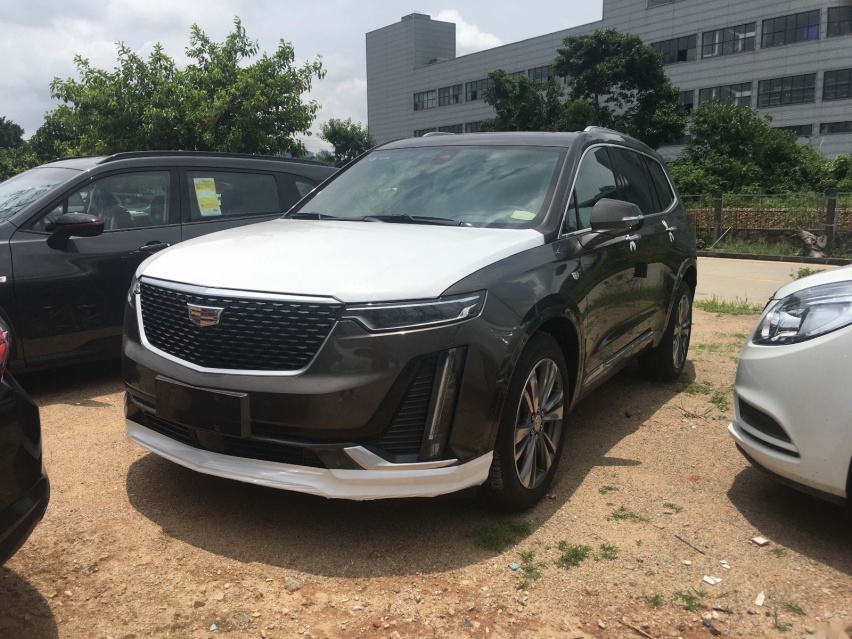 凯迪拉克XT6实车到店，依旧是浓浓的美式豪华