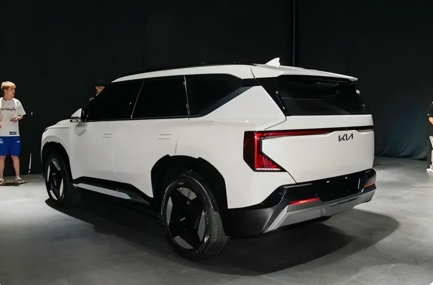 悦达起亚最后的努力：EV5、EV6公布预售价，确定用弗迪电池