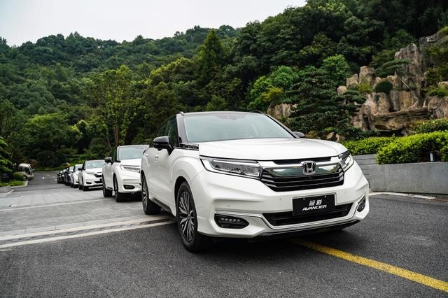 试驾｜大五座运动豪华SUV，体验本田新款冠道，舒适理想座驾