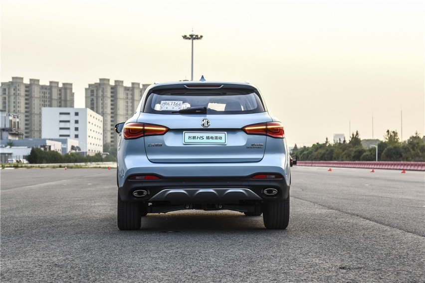 首款出口欧洲的中国插混SUV，实力如何？