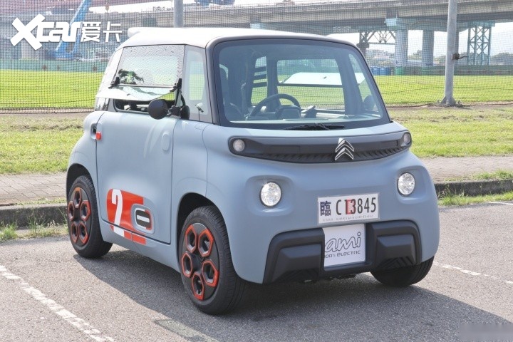 地表上没有别的电动车比它更可爱,实车实拍雪铁龙ami