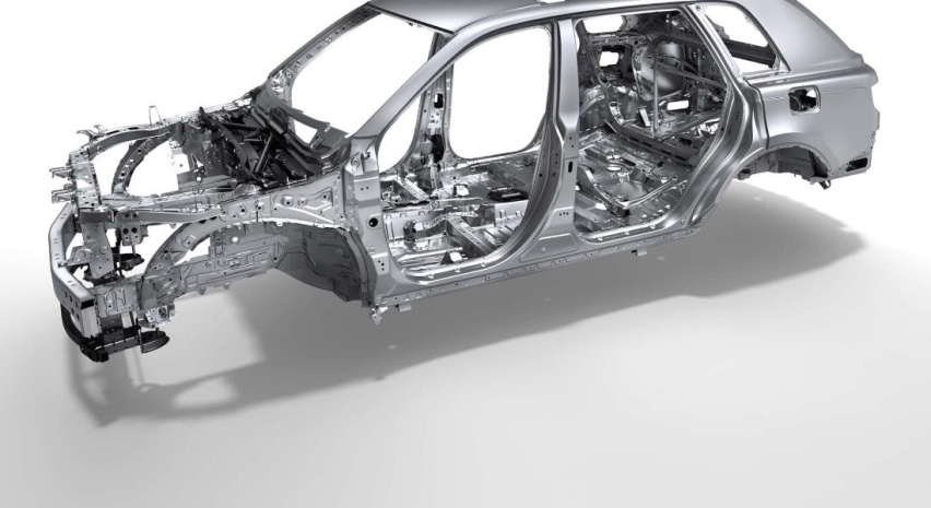 2024款丰田世纪SUV，钢制麦弗逊悬挂的豪车，不坑日本的穷人？
