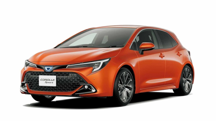 LED尾灯/E-Four四驱？这丰田12万级轿车更新 要买先等等！