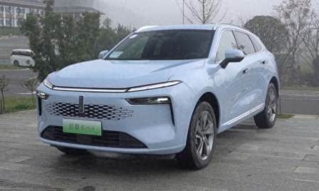 长城Hi4系统加持 只比老款贵7000元 摩卡PHEV这回有四驱了